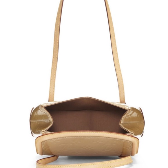 LOUIS VUITTON NOISETTE MONOGRAM VERNIS BISCAYNE BAY Shoulder Bag France 2005 - Picture 8 of 17